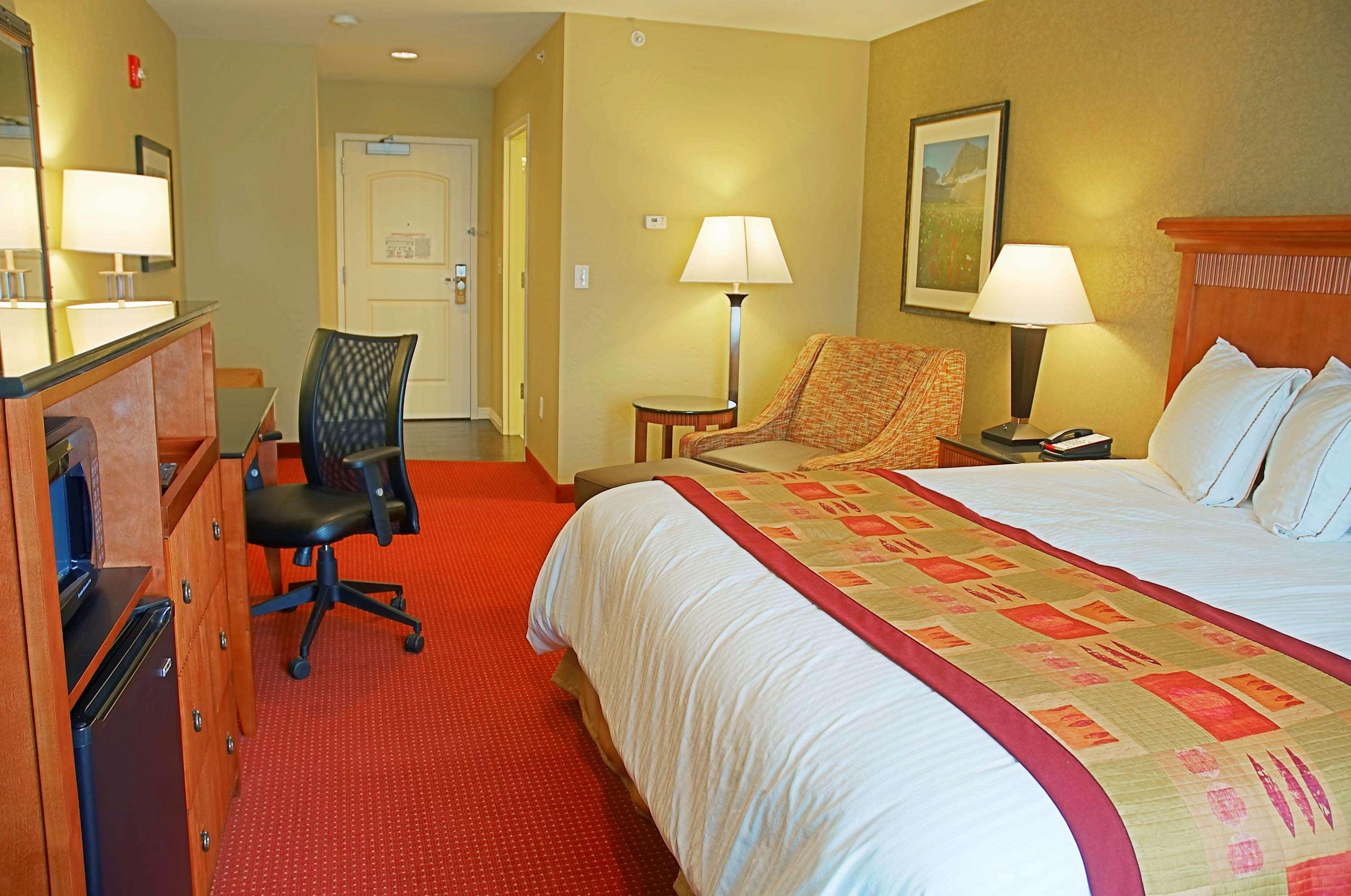 Best Western Plus Canyon Pines Огдън Екстериор снимка