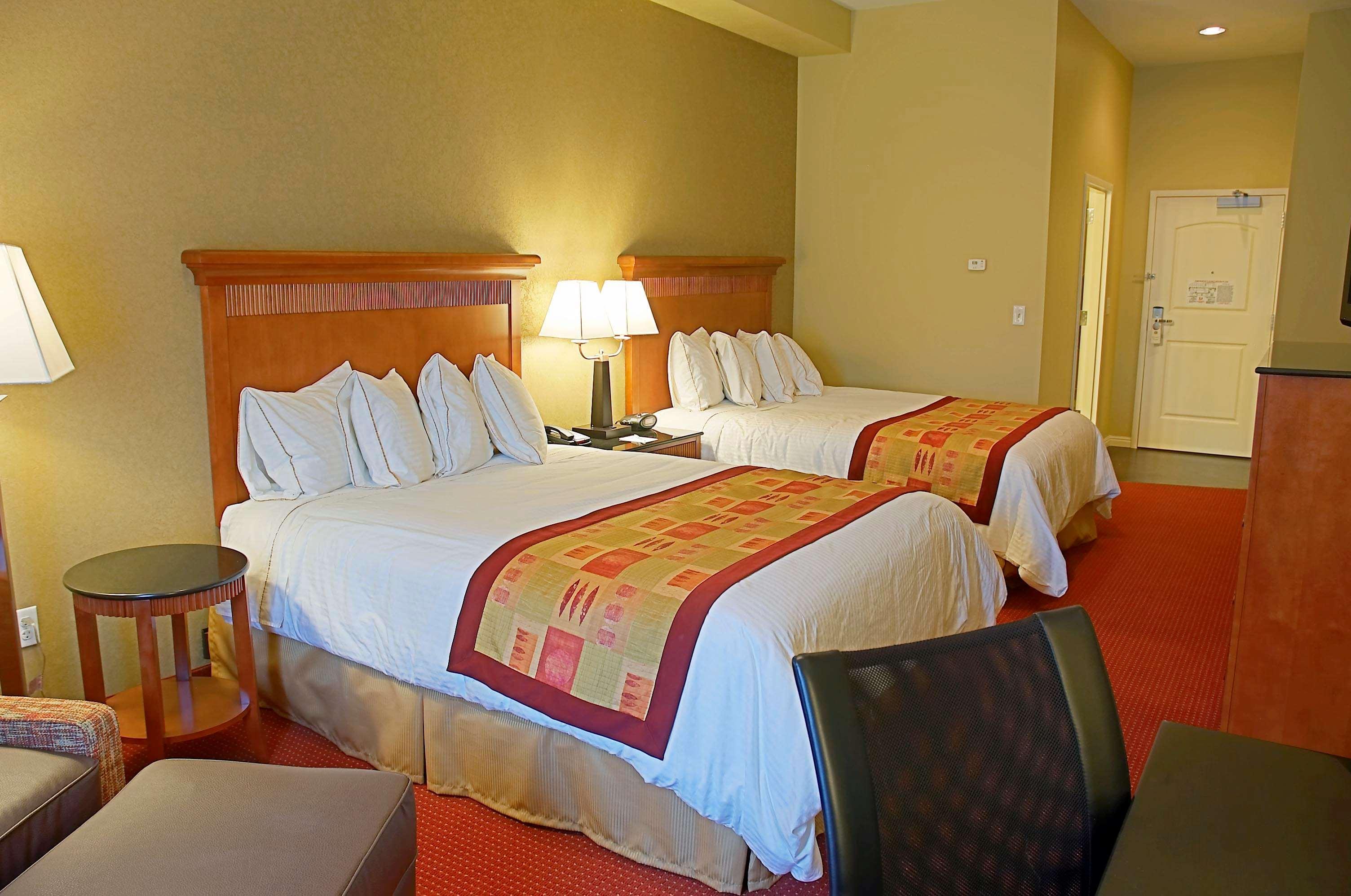 Best Western Plus Canyon Pines Огдън Екстериор снимка