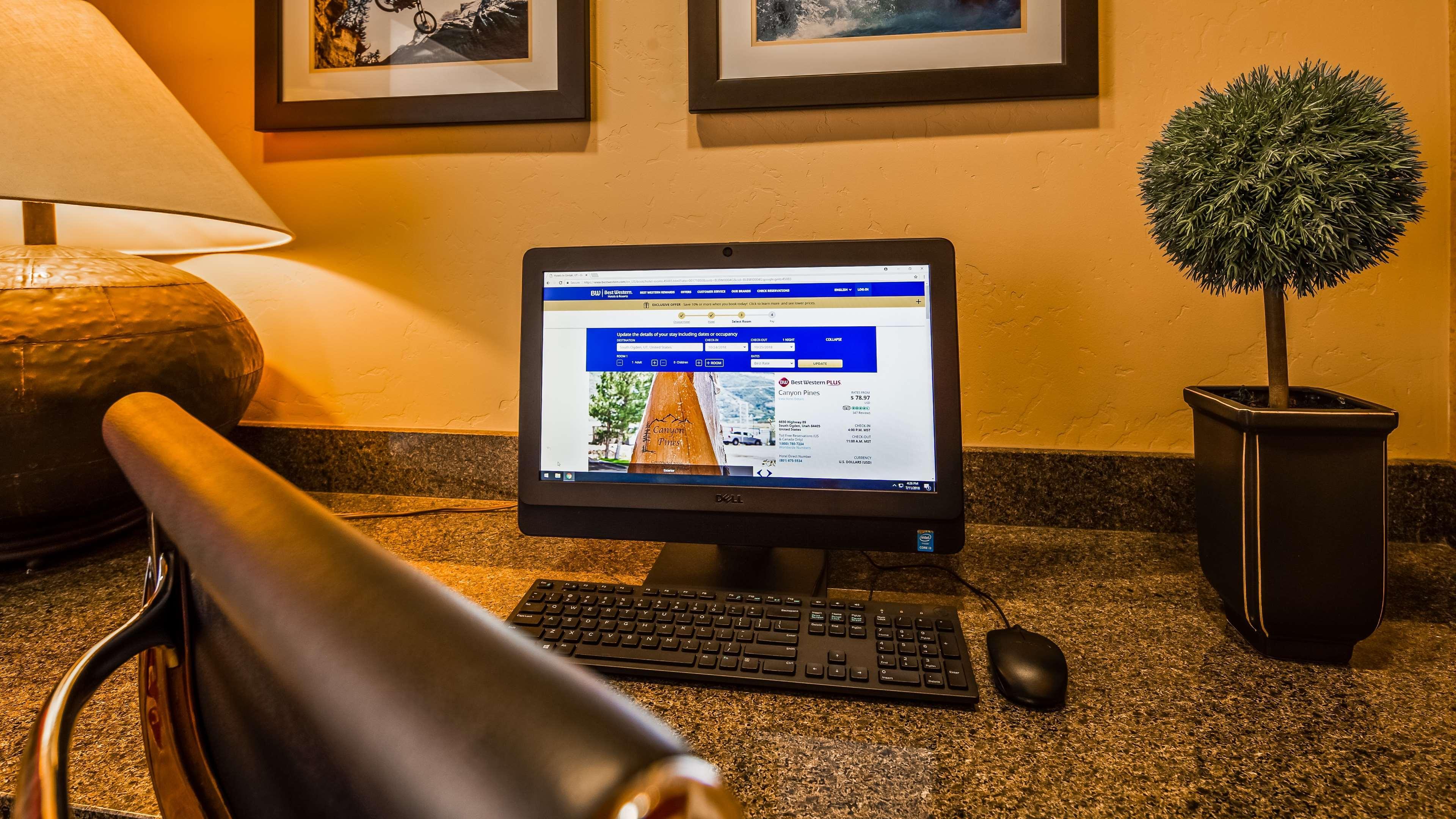 Best Western Plus Canyon Pines Огдън Екстериор снимка